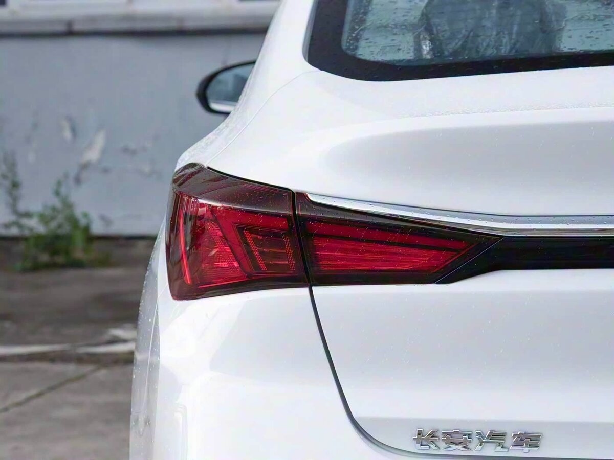 Changan Eado Plus 2025