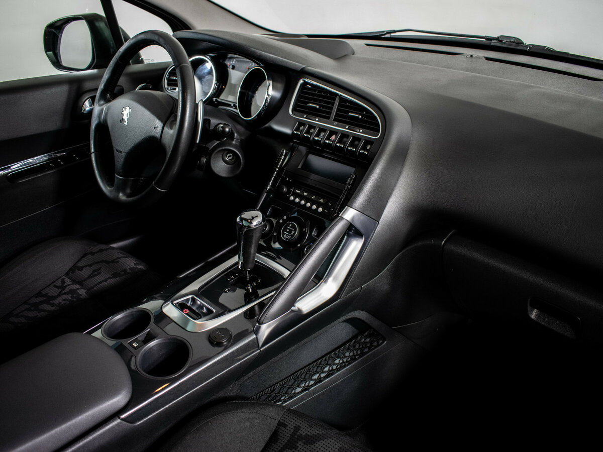 Peugeot 3008 2012