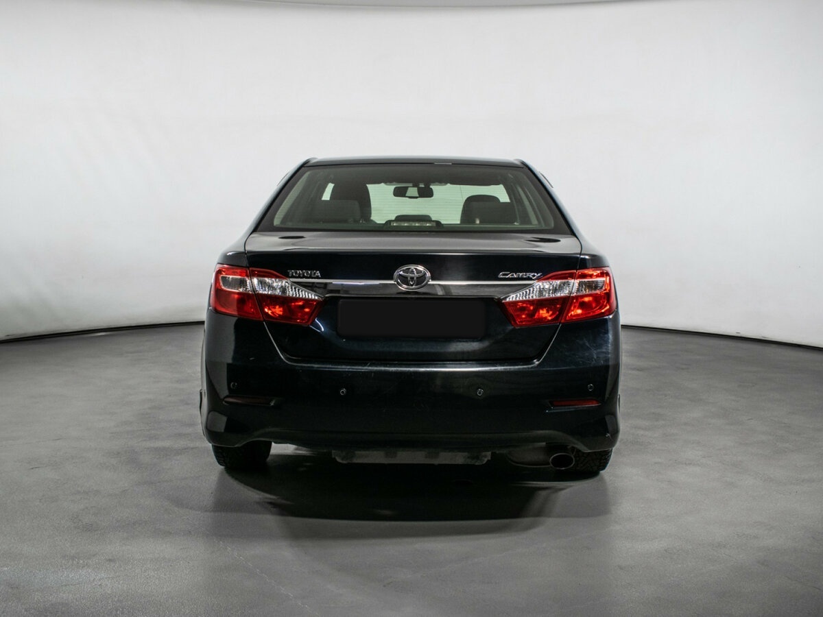 Toyota Camry 2013