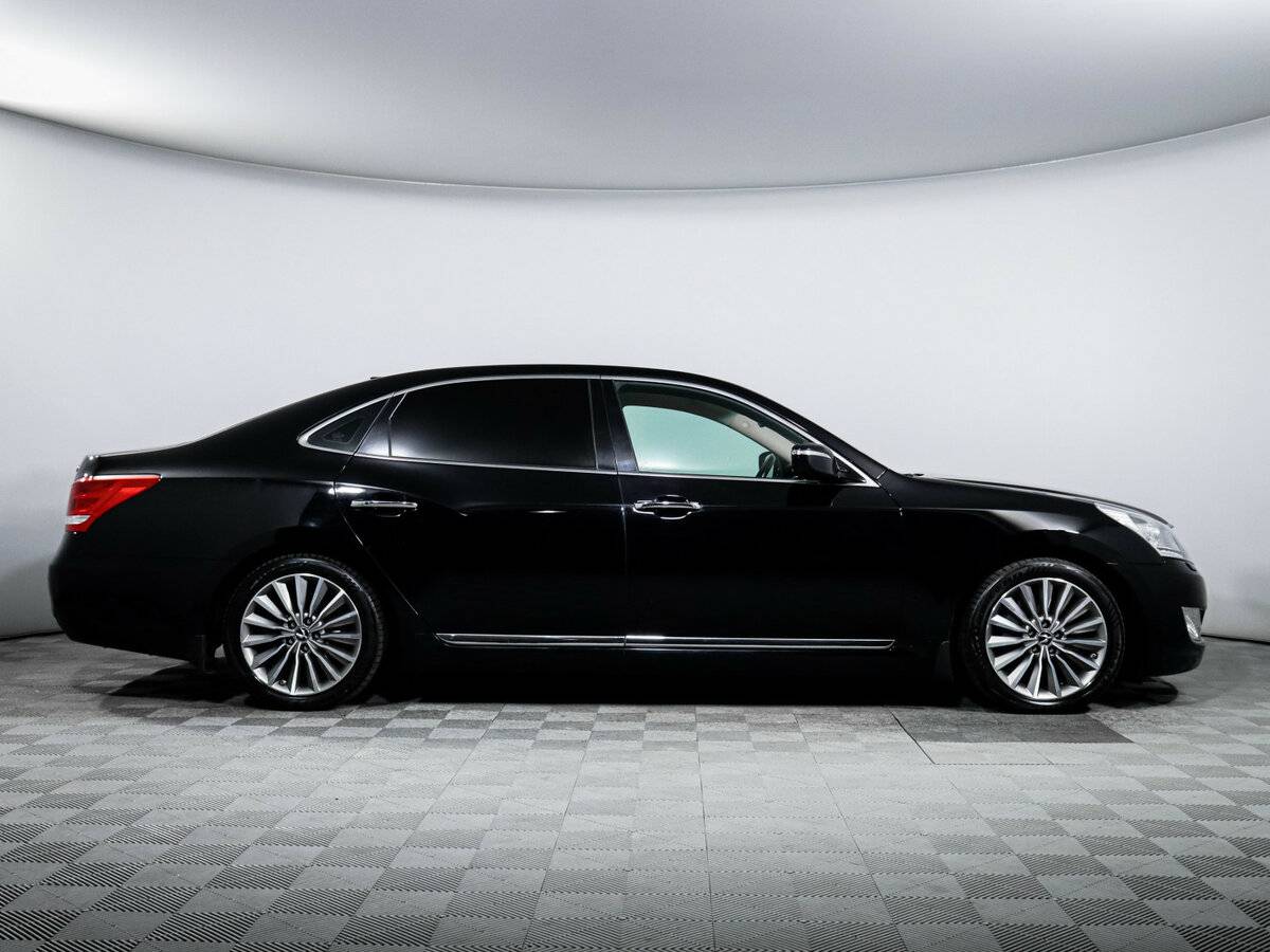 Hyundai Equus