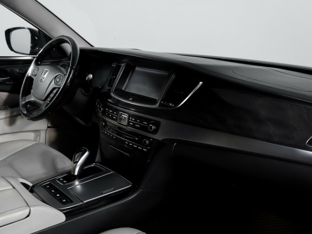 Hyundai Equus 2013
