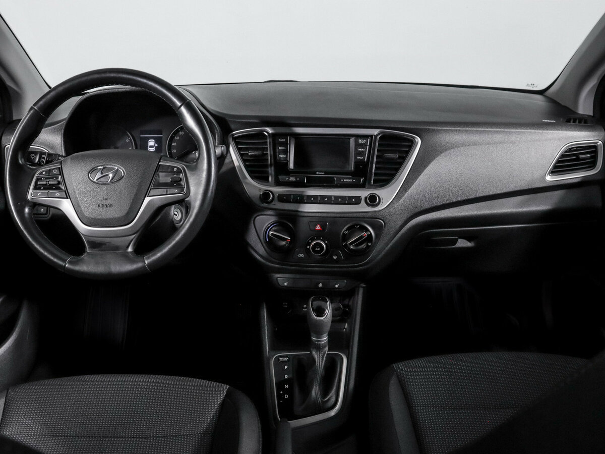Hyundai Solaris 2018