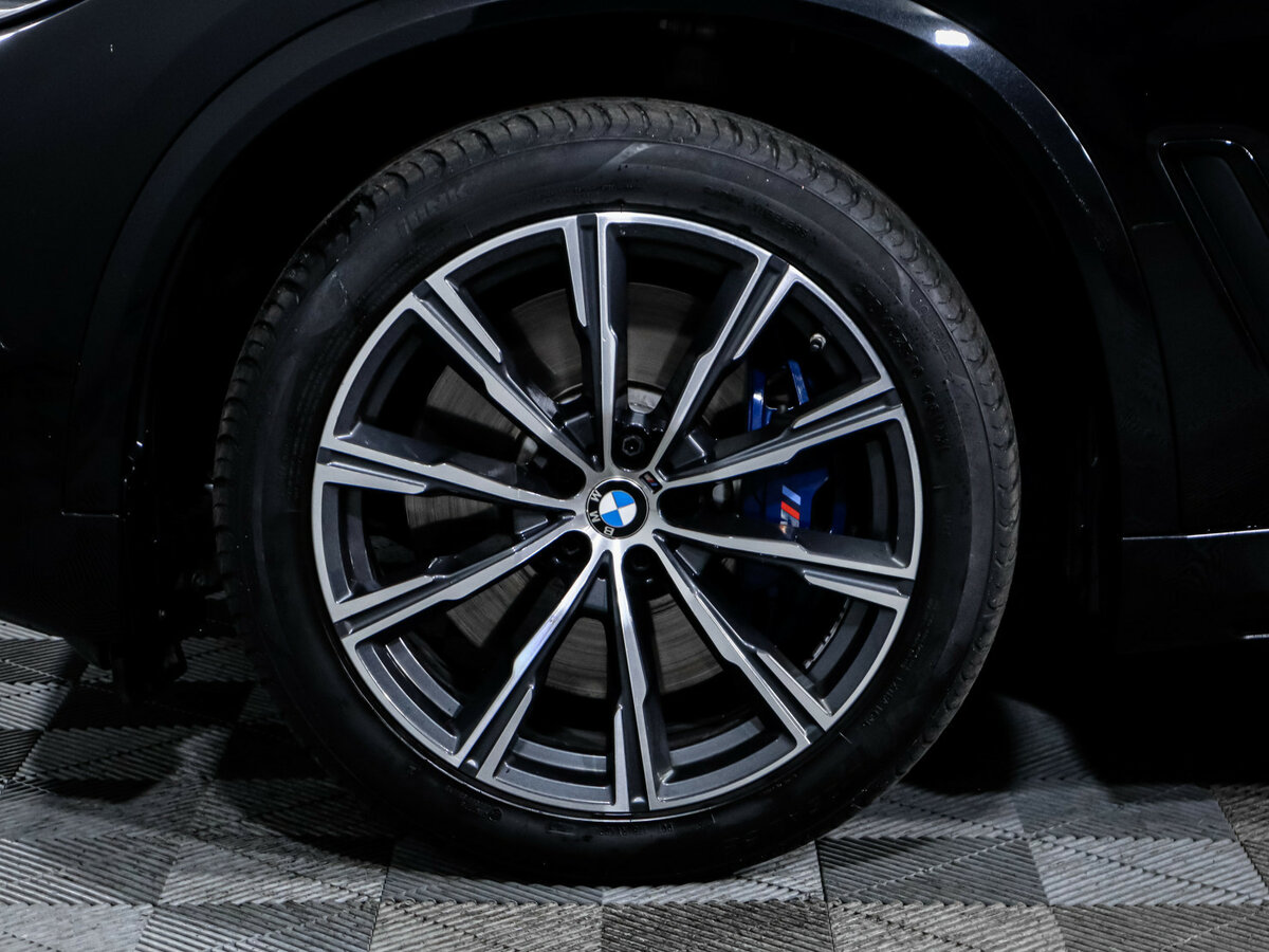 BMW X5 2019
