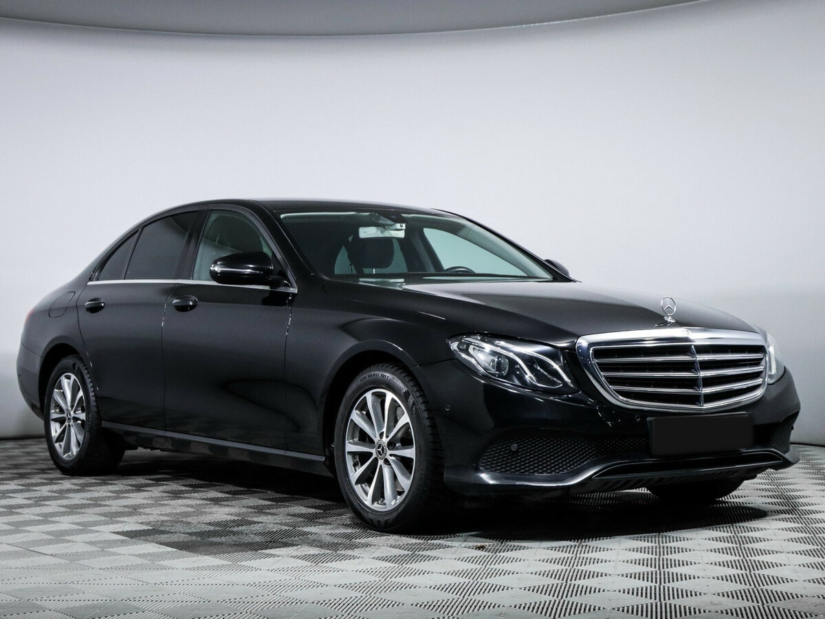 Mercedes-Benz E-Класс 2019
