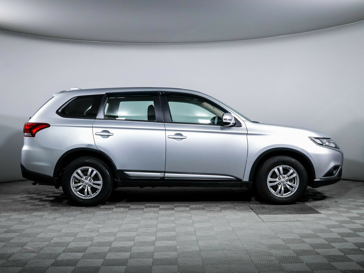 Mitsubishi Outlander 2019