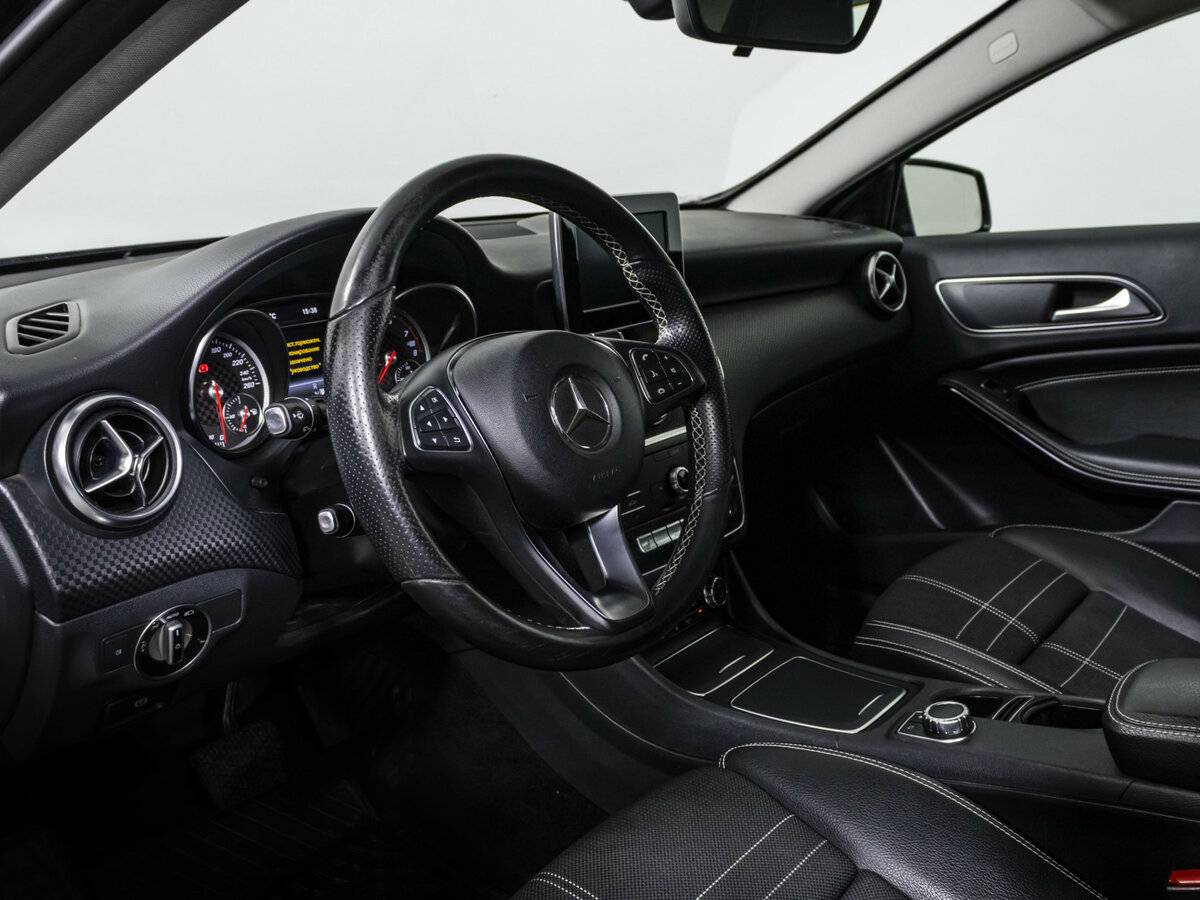 Mercedes-Benz A-Класс 2016