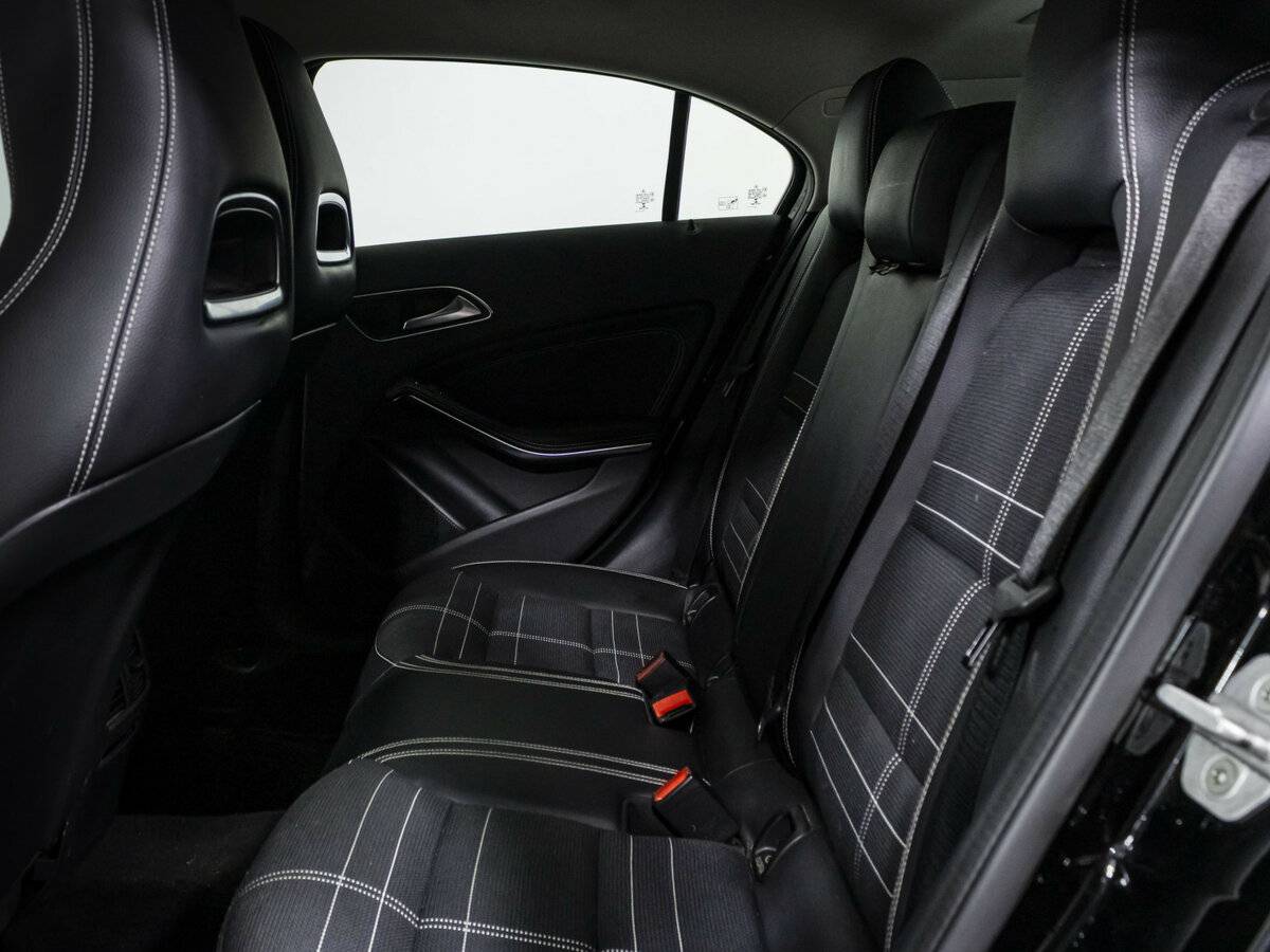 Mercedes-Benz A-Класс 2016