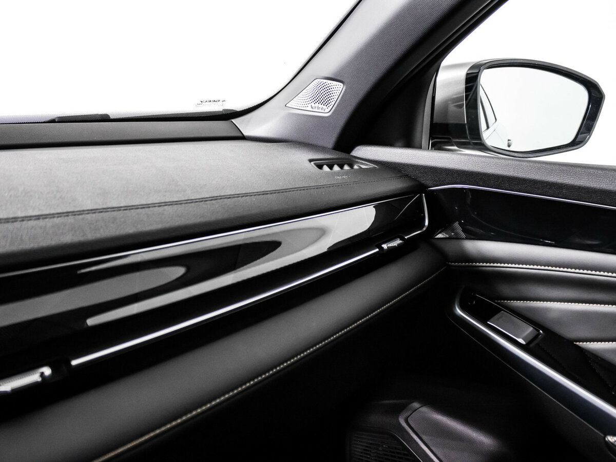 Geely Preface 2024