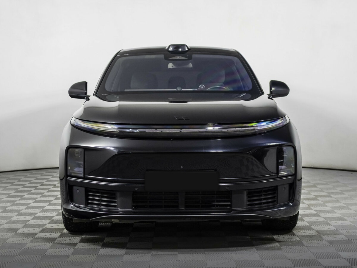 Li Auto (Lixiang) L7