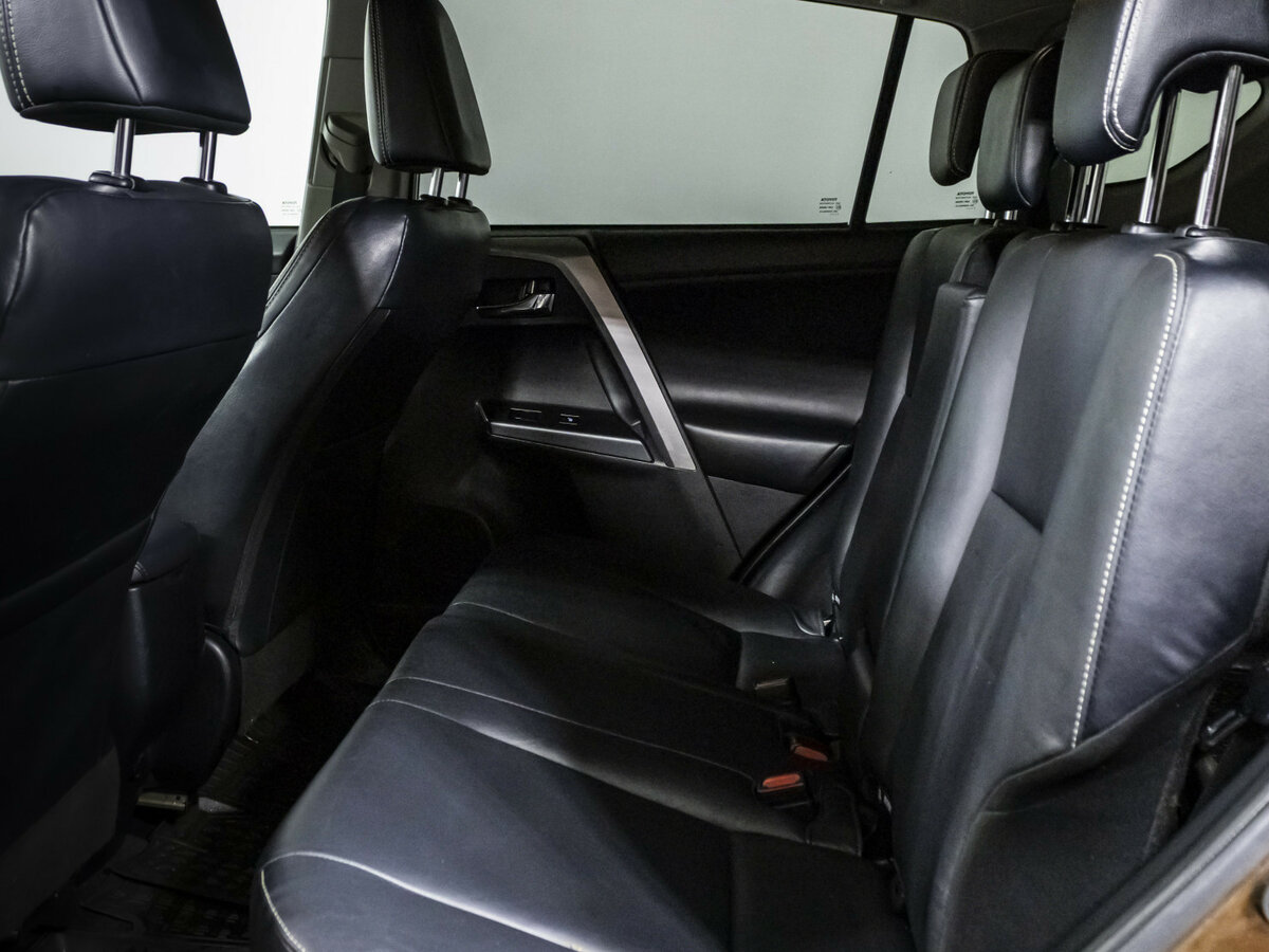 Toyota RAV4 2017
