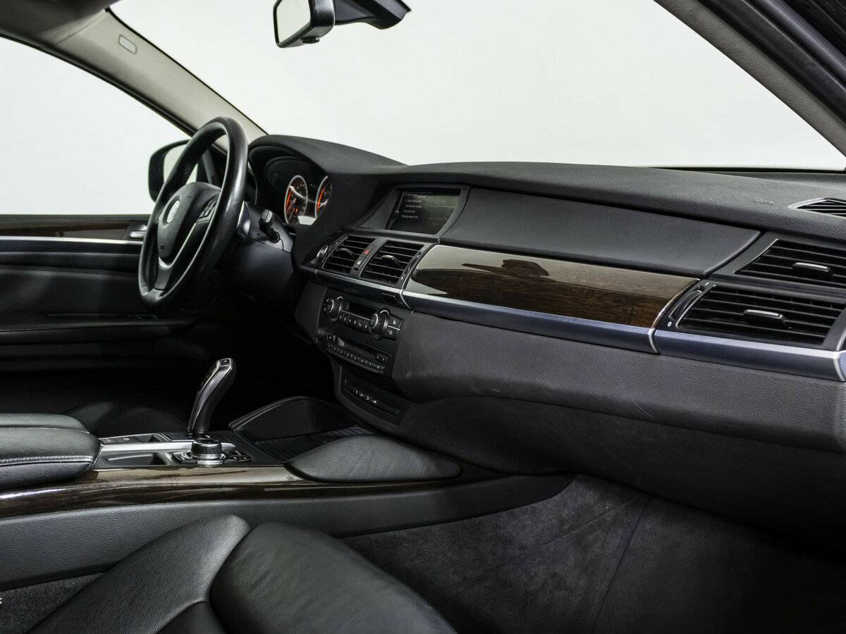 BMW X6 2012