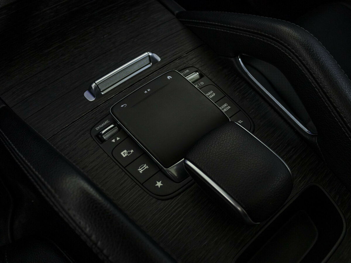 Mercedes-Benz GLE 2021