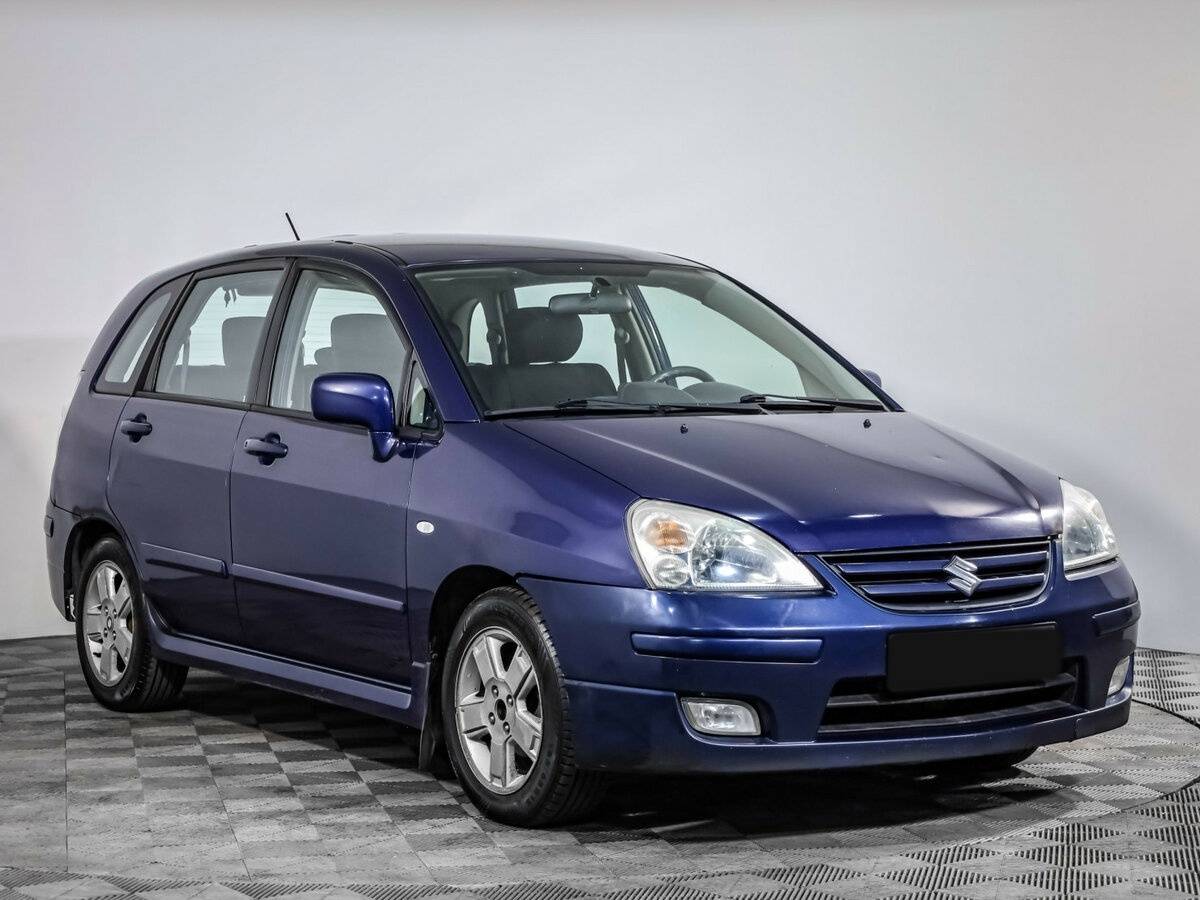 Suzuki Liana