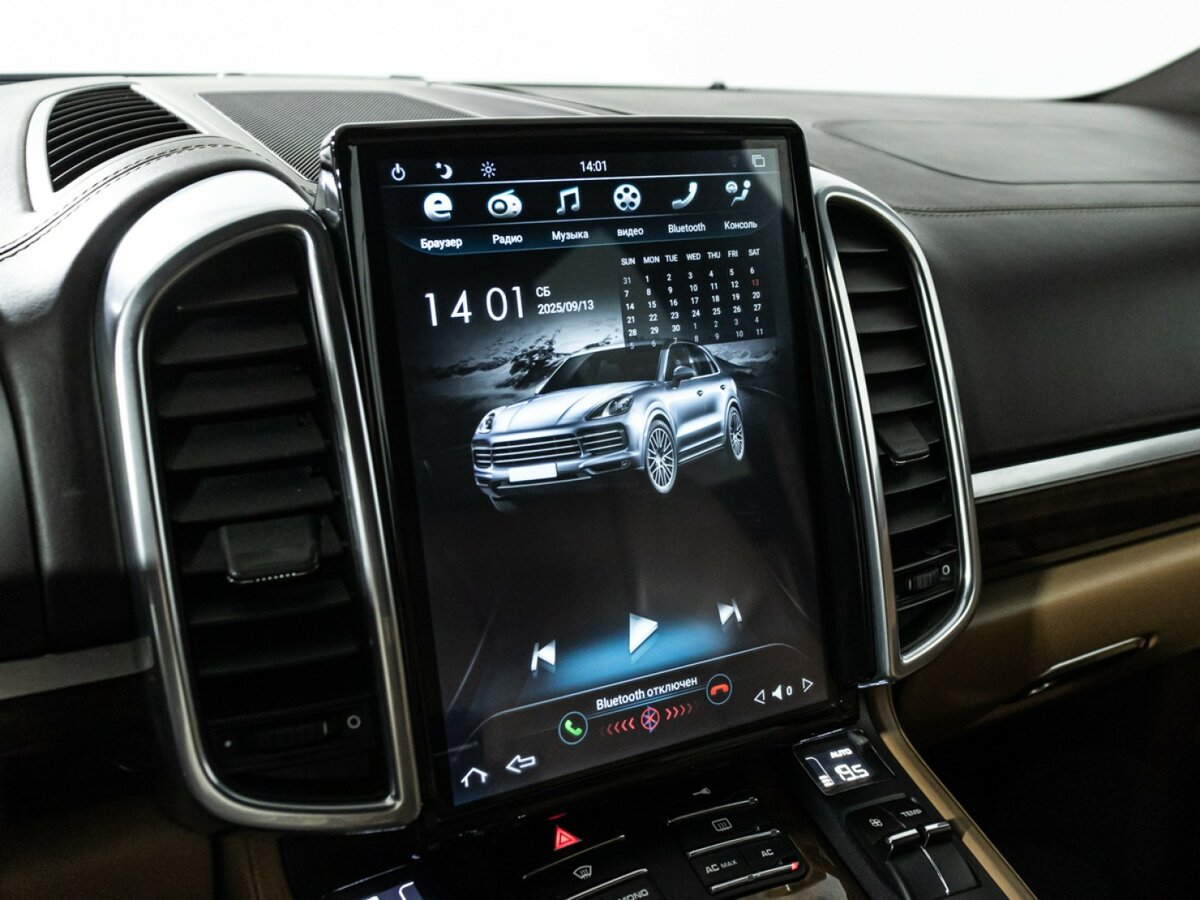 Porsche Cayenne 2011