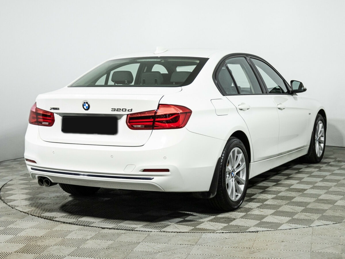 BMW 3 серии 2017