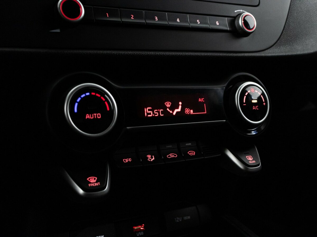 Kia Rio 2021