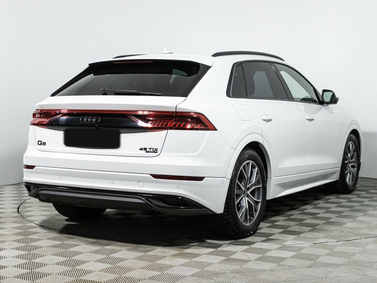 Audi Q8
