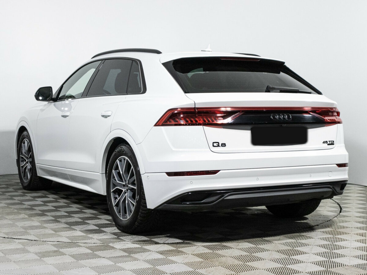 Audi Q8
