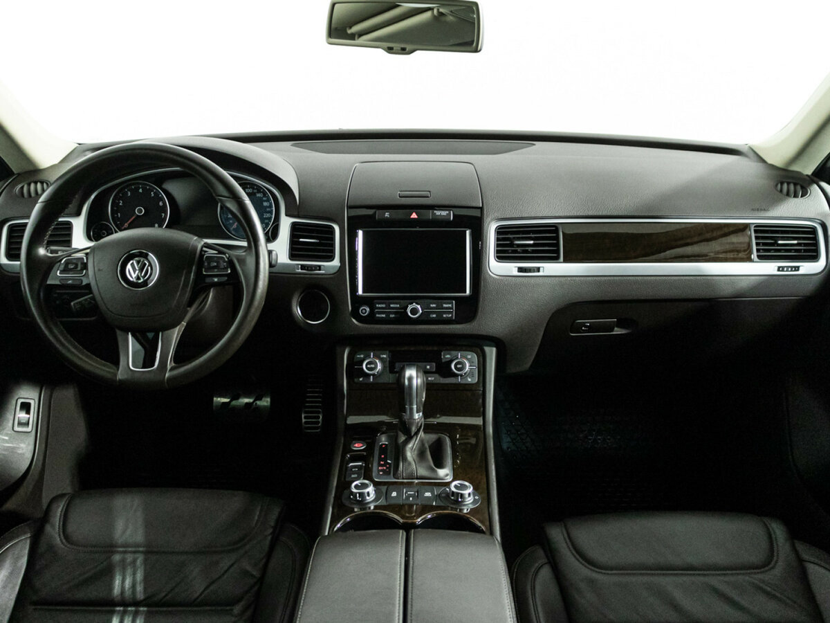 Volkswagen Touareg 2014
