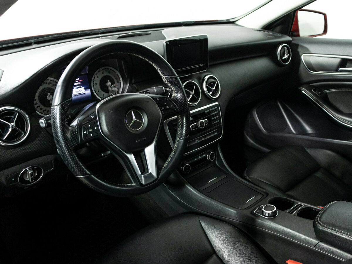 Mercedes-Benz A-Класс 2013