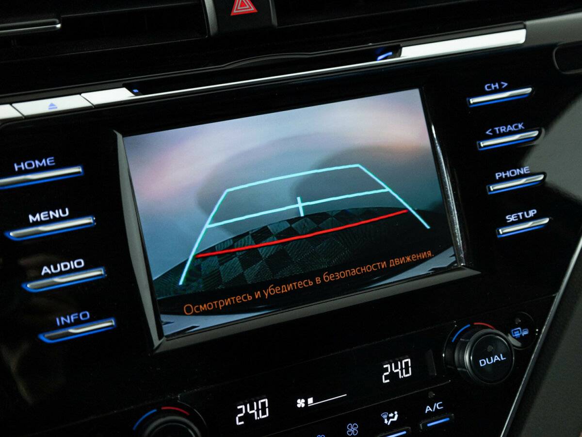 Toyota Camry 2019