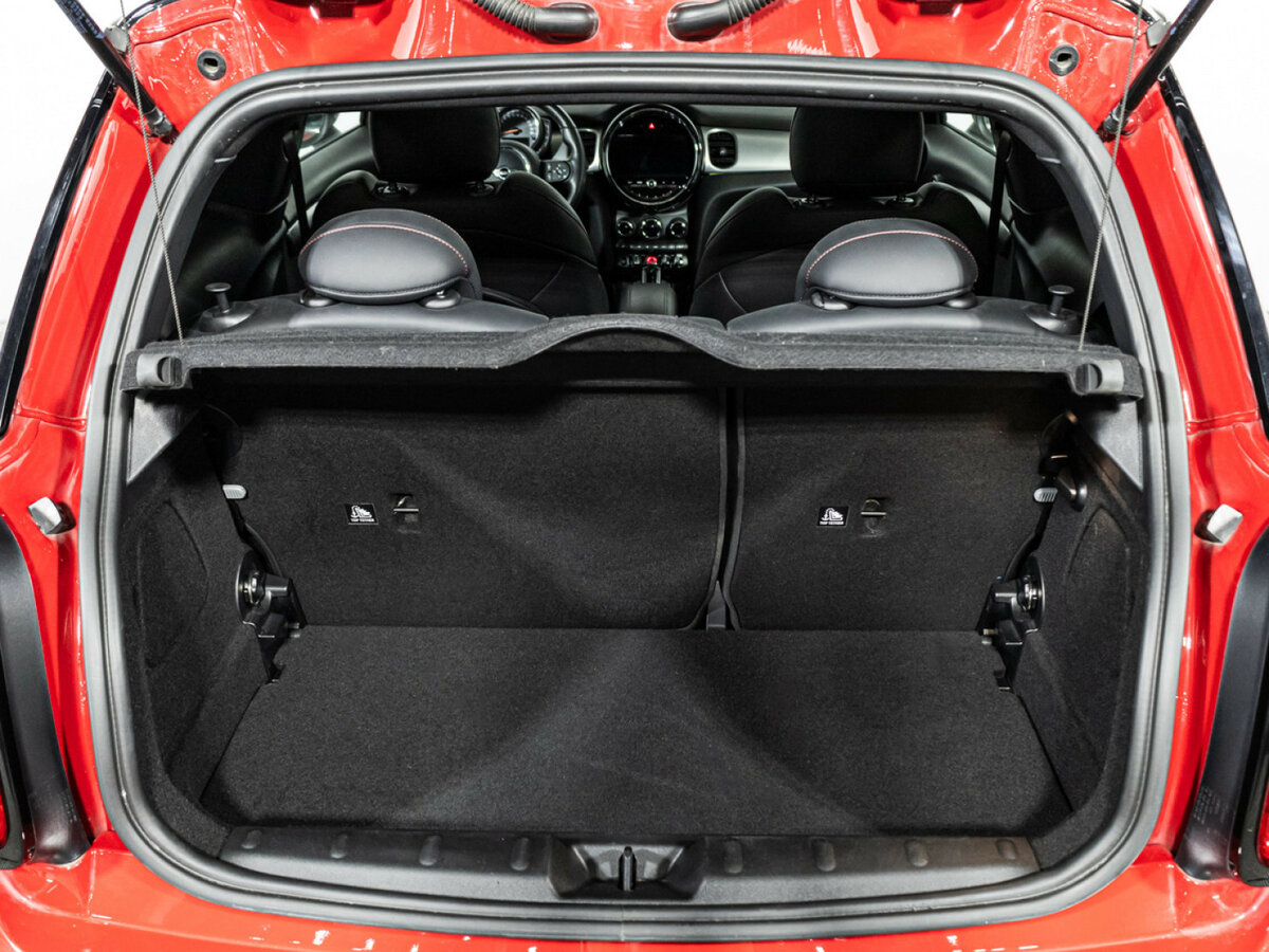 Mini Hatch 2021