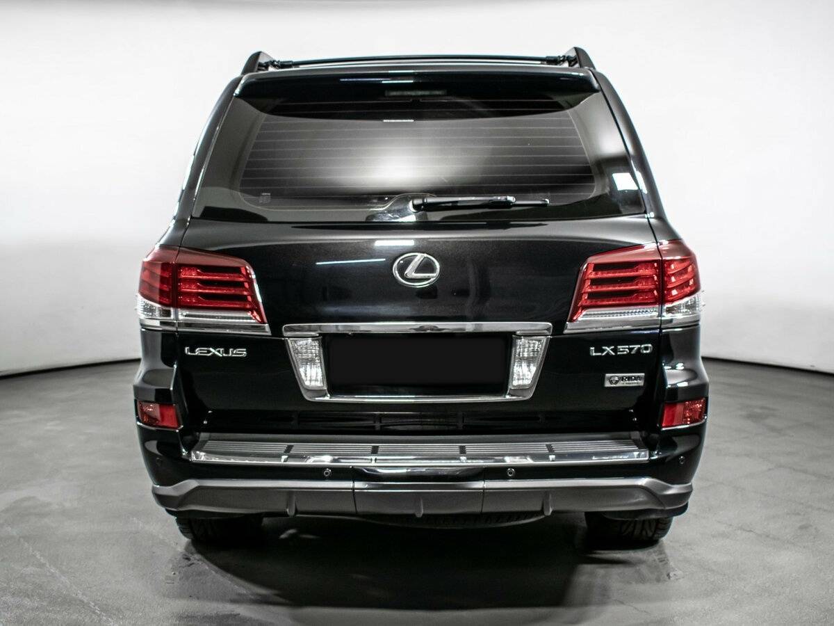 Lexus LX