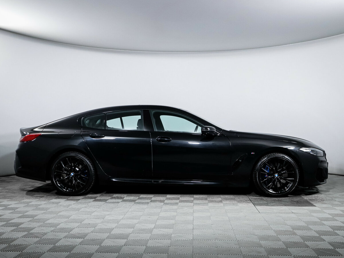 BMW 8 серии 2020