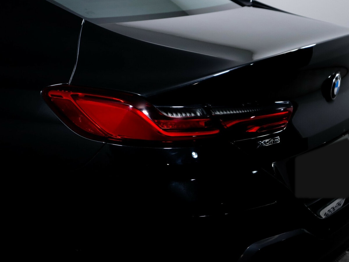 BMW 8 серии 2020
