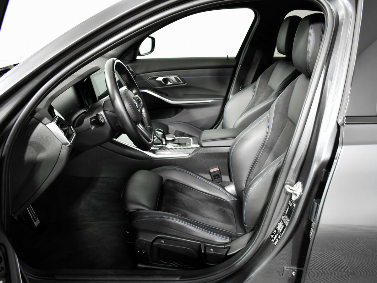 BMW 3 серии 2021