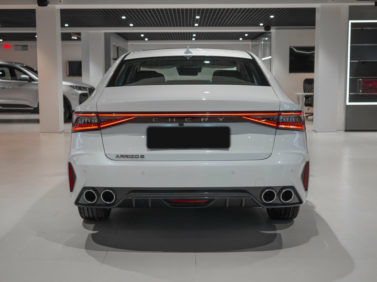 Chery Arrizo 8