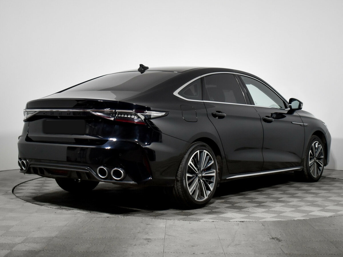 Chery Arrizo 8