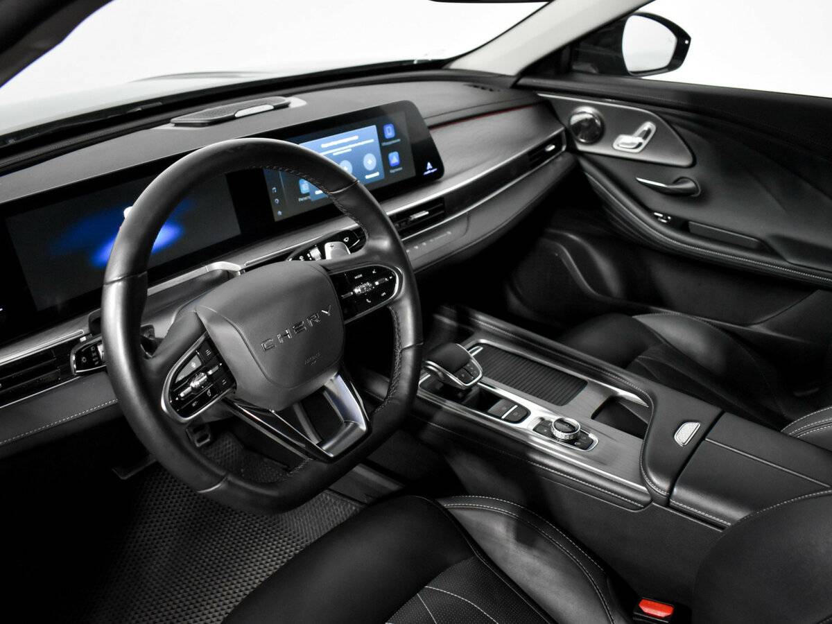 Chery Arrizo 8