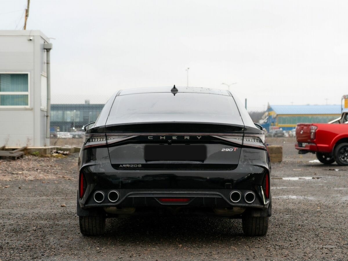 Chery Arrizo 8