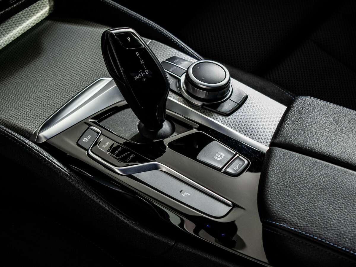 BMW 5 серии 2020