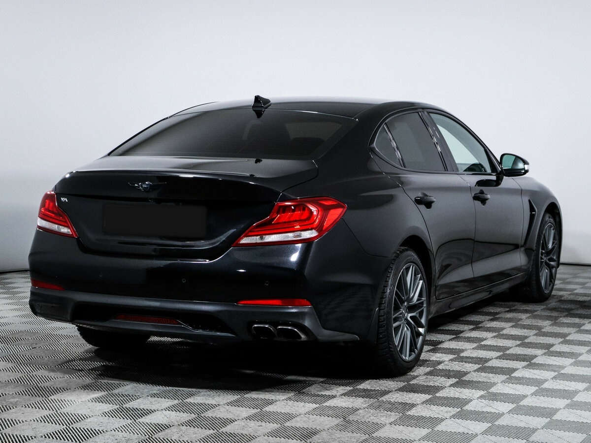 Genesis G70