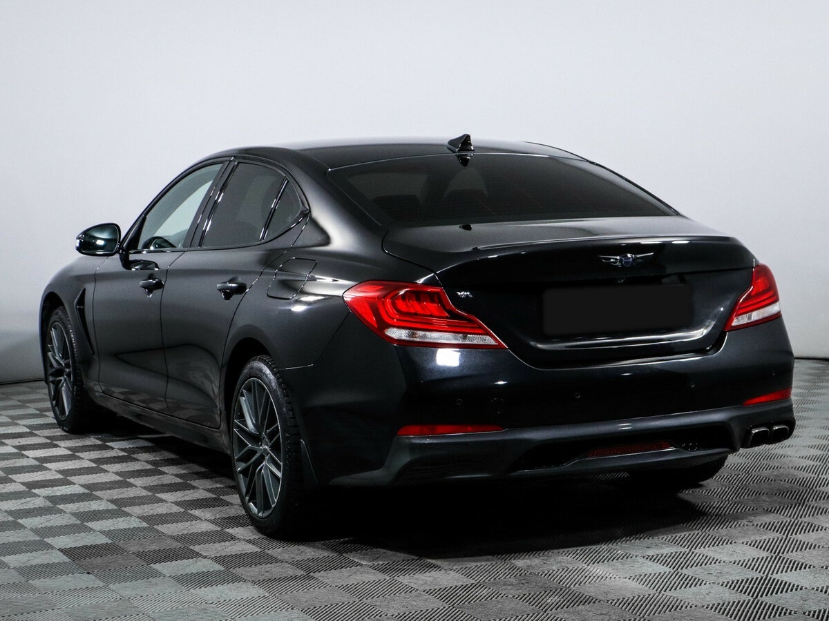 Genesis G70