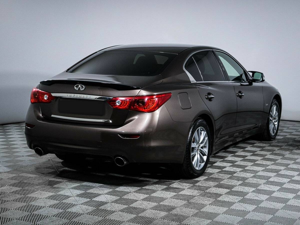 Infiniti Q50