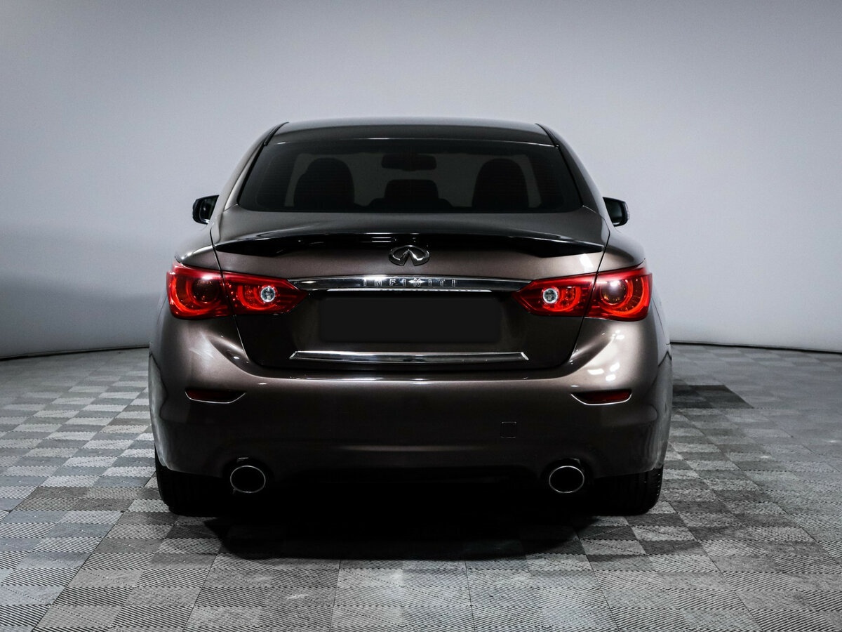 Infiniti Q50