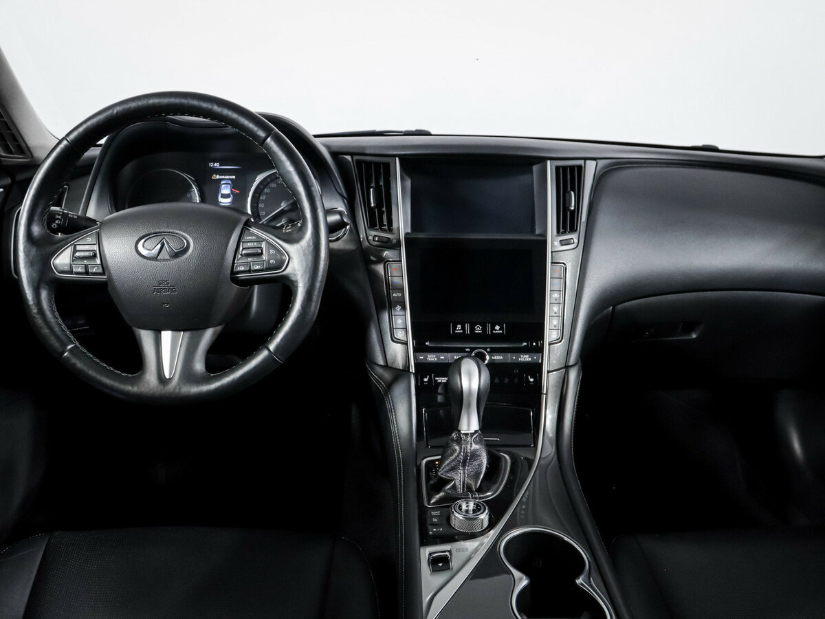 Infiniti Q50 2014