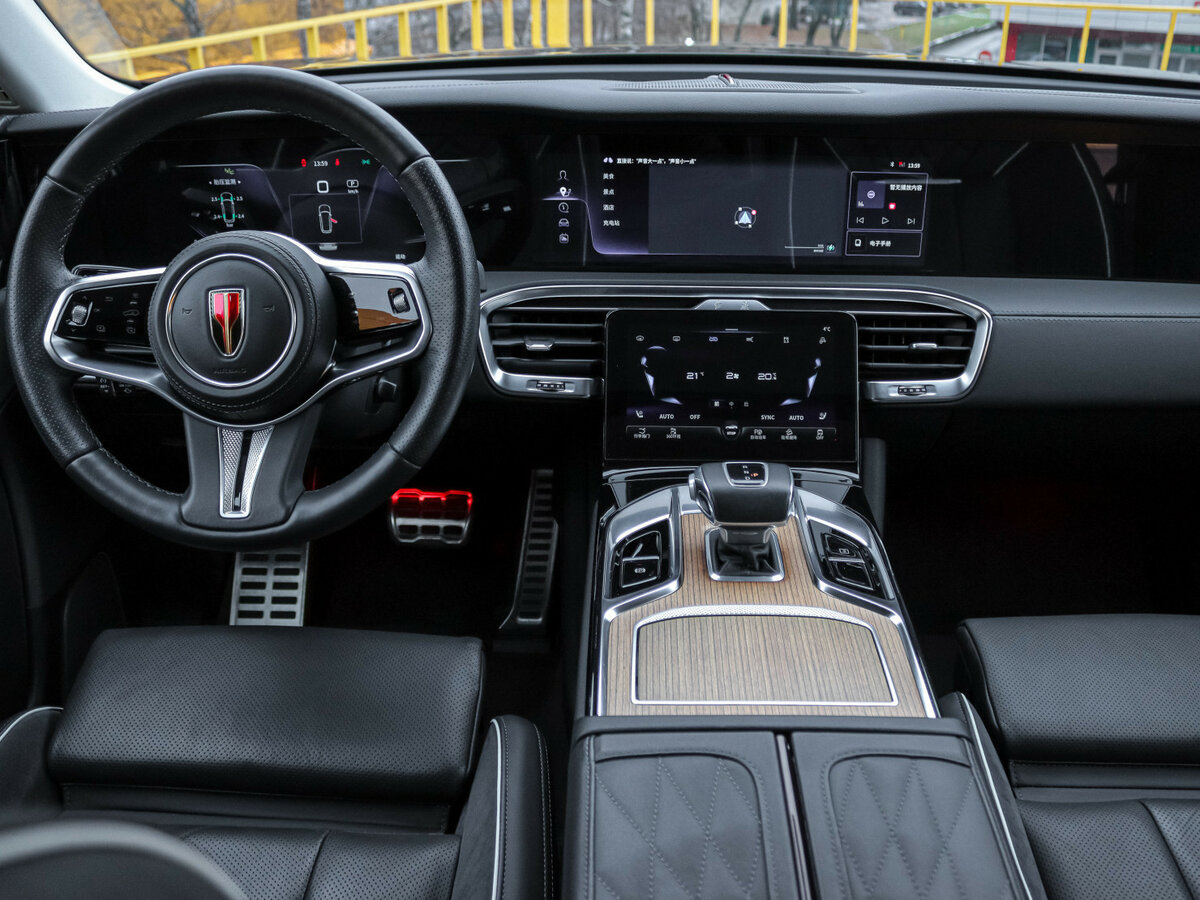 Hongqi E-HS9 2021