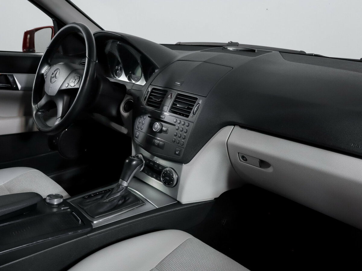 Mercedes-Benz C-Класс