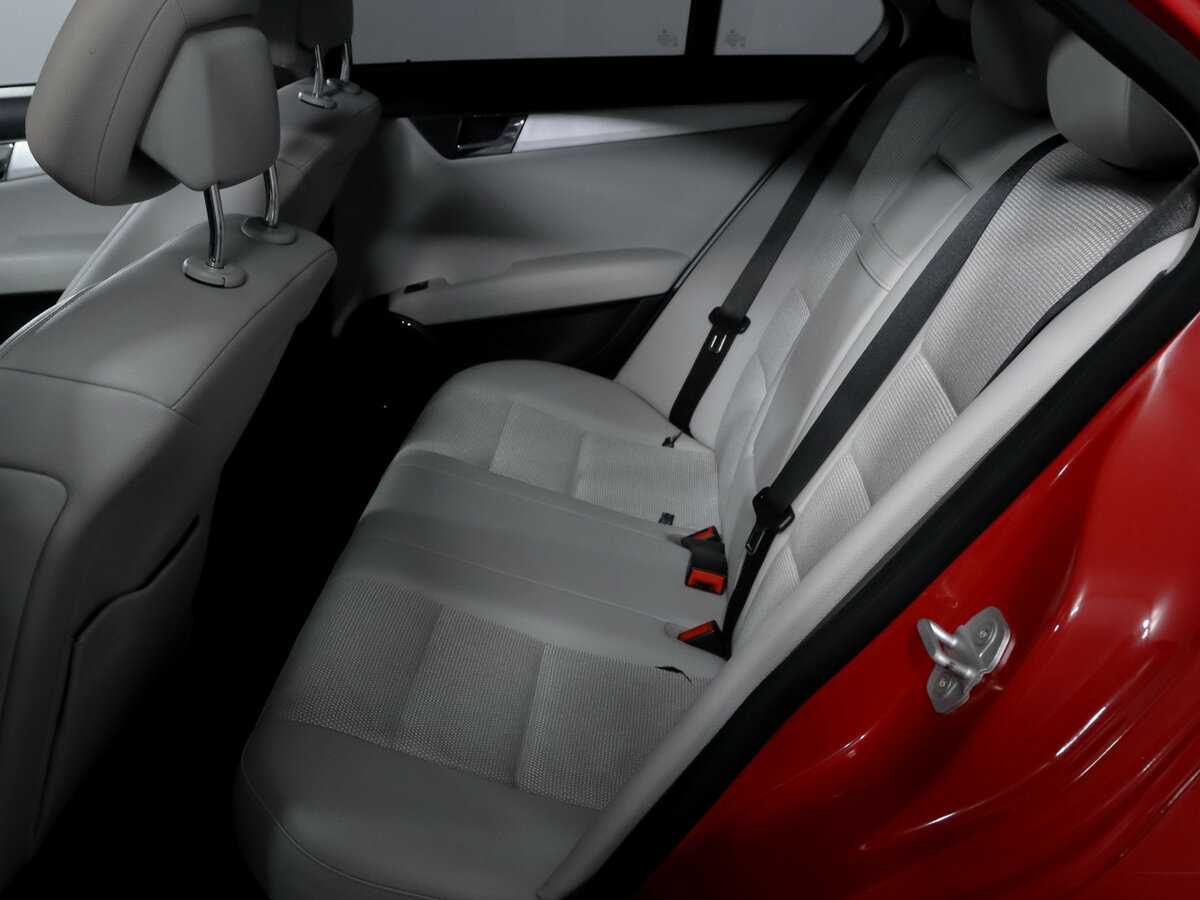 Mercedes-Benz C-Класс