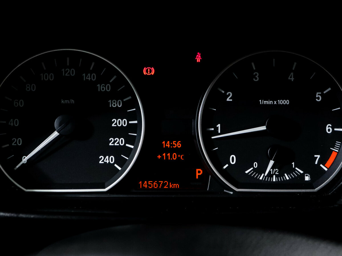 BMW 1 серии 2011