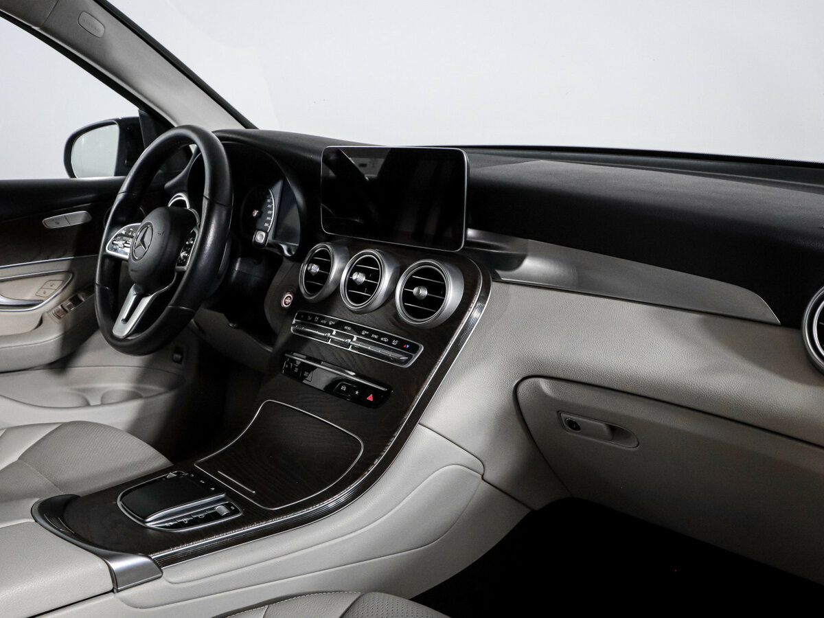 Mercedes-Benz GLC 2021
