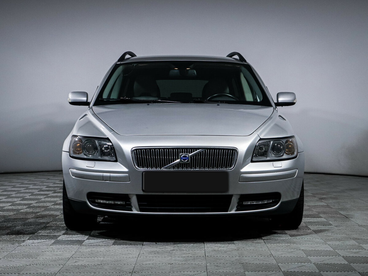 Volvo V50