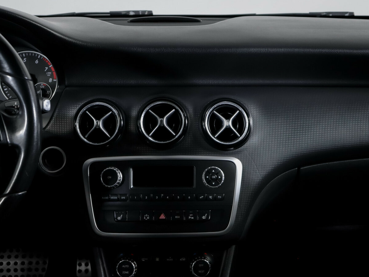 Mercedes-Benz A-Класс 2013