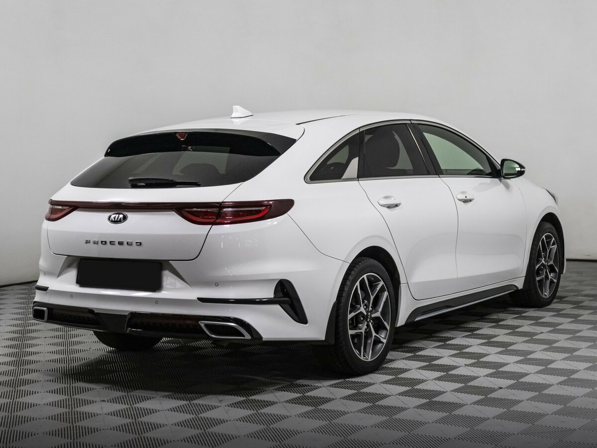 Kia Proceed