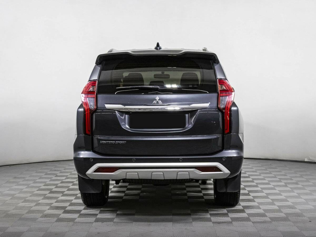 Mitsubishi Montero Sport