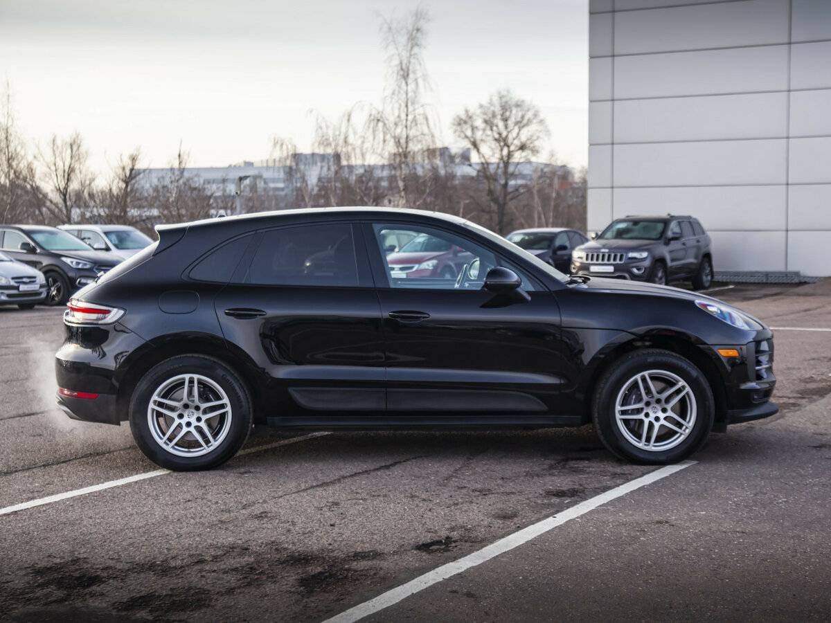 Porsche Macan 2021